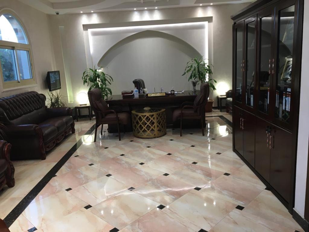 Al Rahaba Palace Furnished Units Hawaya Exterior foto